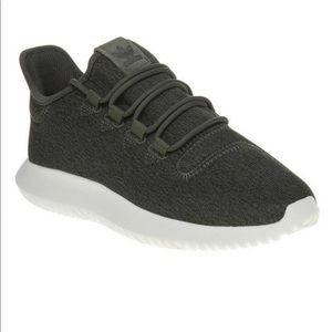 Adidas tubular shadow green trainers ✨